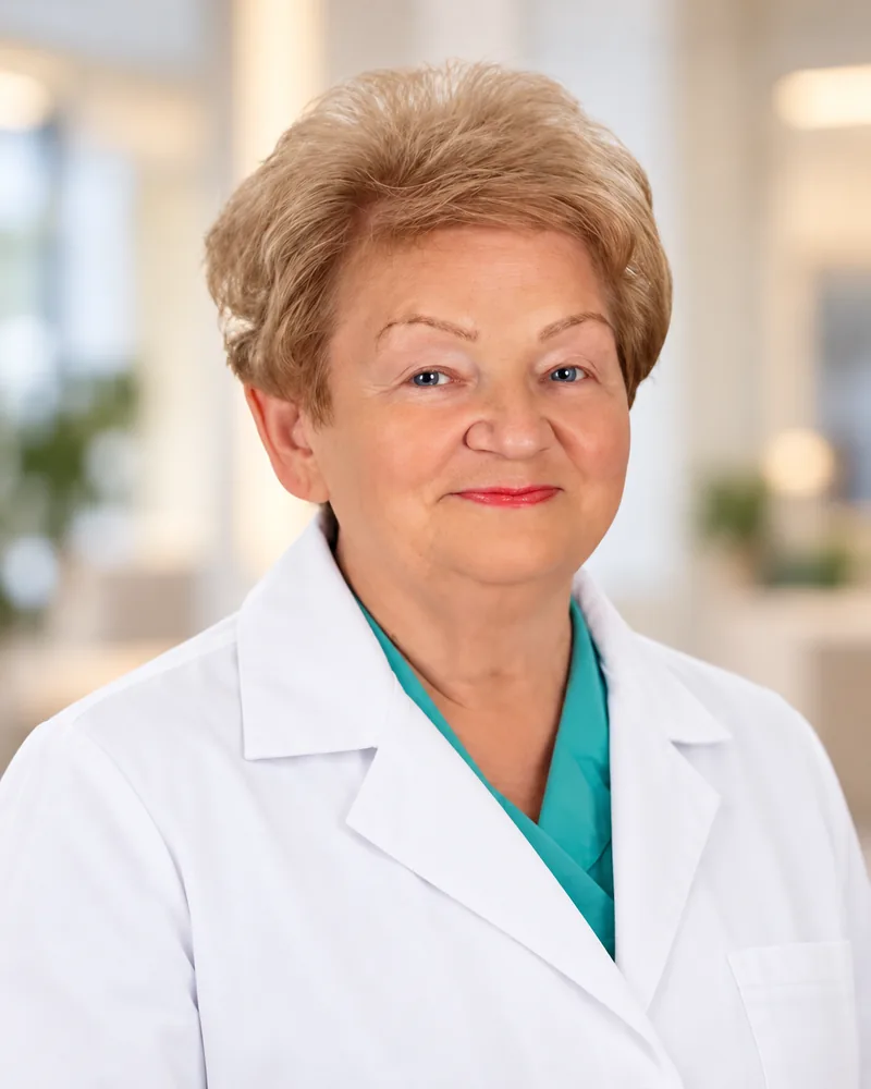 Элита Шаповалова / Elita Šapavalova — онколог-химиотерапевт, Grand Medical